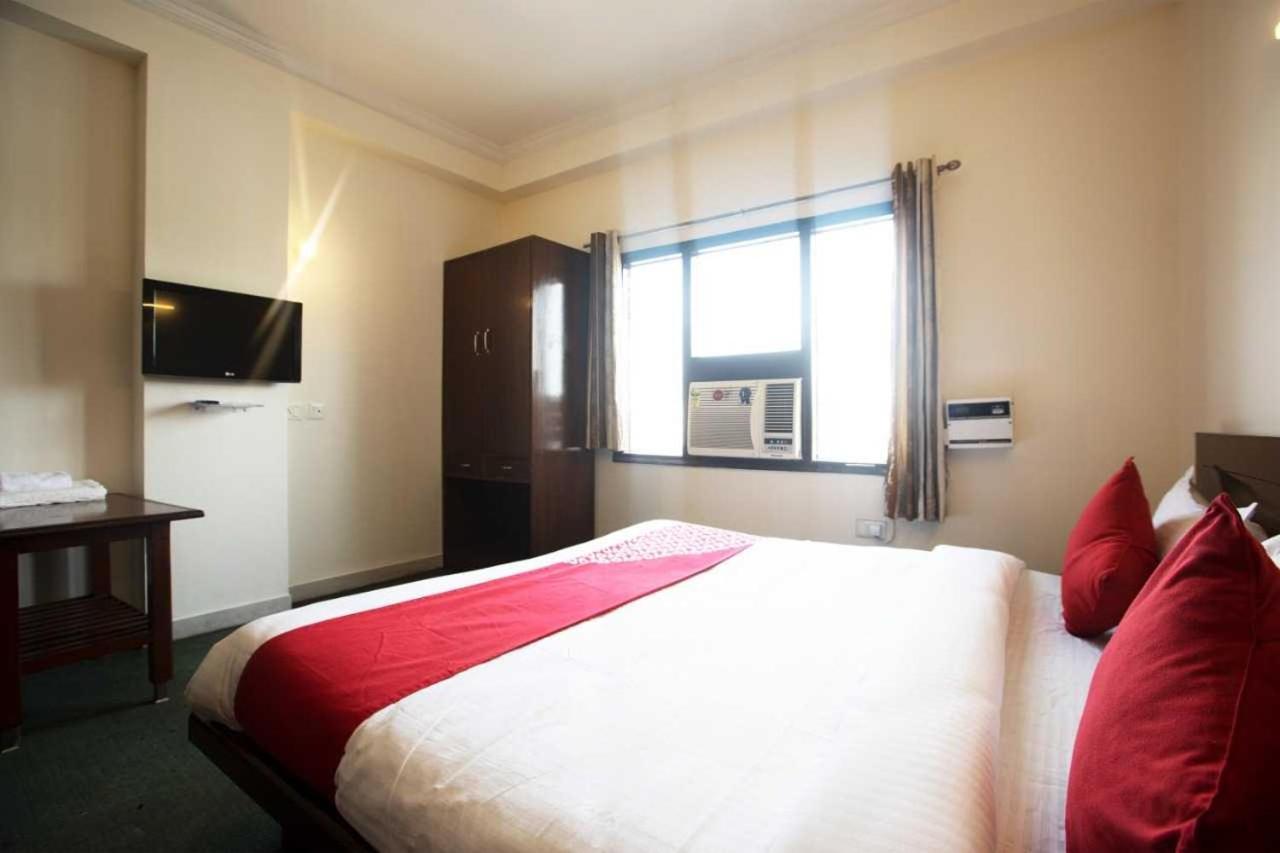 Hotel O Devi Palace Gurgaon Bagian luar foto